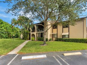 442 Pine Glen Ln D2, Green Acres FL 33463