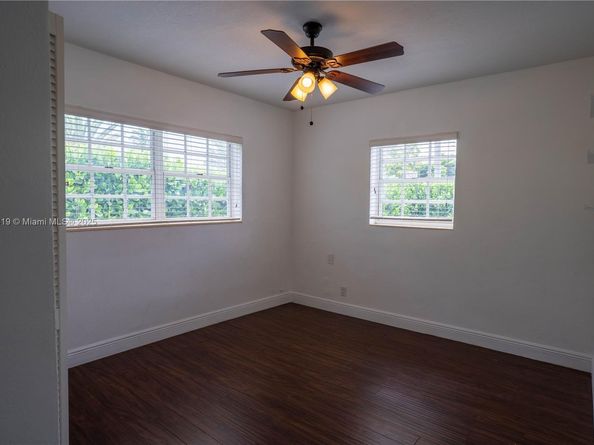 8371 SW 32nd Ter, Miami FL 33155