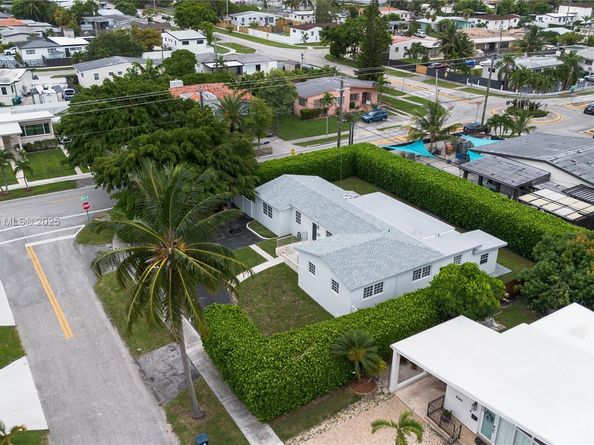 8371 SW 32nd Ter, Miami FL 33155