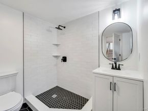 2 Dolphin Way, Riverhead NY 11901