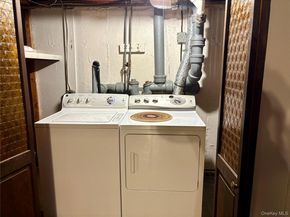 223 Timberpoint Road, East Islip NY 11730