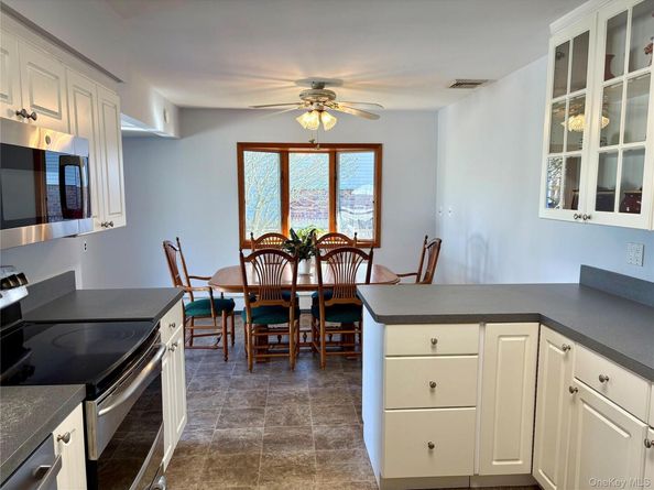 223 Timberpoint Road, East Islip NY 11730