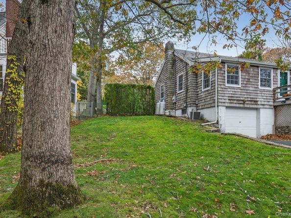 3748 Noyac Road, Sag Harbor NY 11963