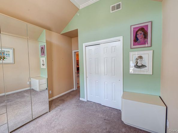 22 Sonata Court, Lake Grove NY 11755