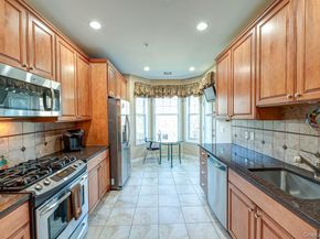 22 Sonata Court, Lake Grove NY 11755