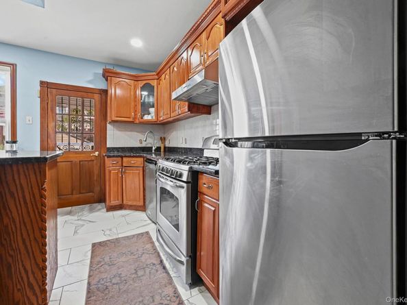 8915 88th Street, Woodhaven NY 11421