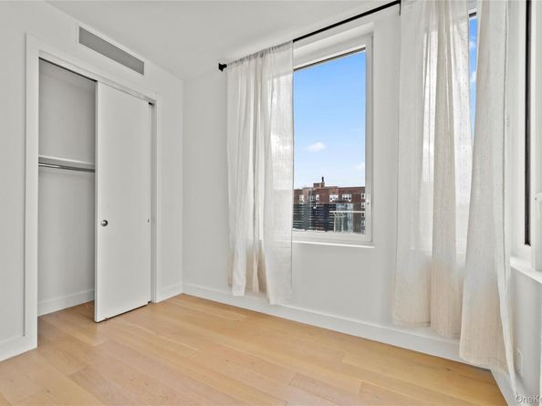 13618 Maple Avenue 5F, Flushing NY 11355