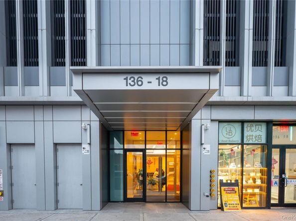 13618 Maple Avenue 5F, Flushing NY 11355