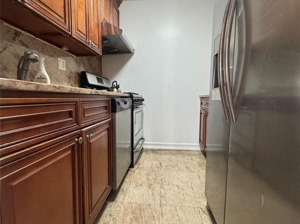 41-40 Union Street 16D, Flushing NY 11355