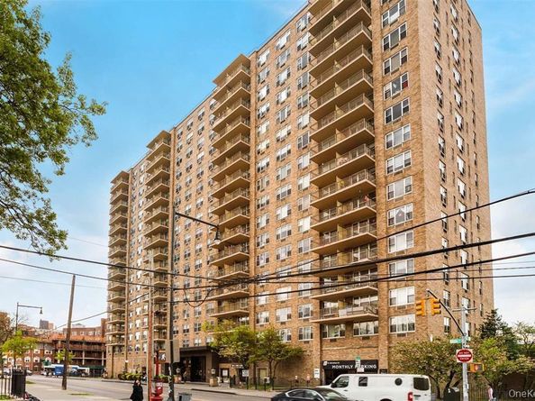 41-40 Union Street 16D, Flushing NY 11355