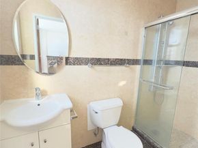 41-40 Union Street 16D, Flushing NY 11355