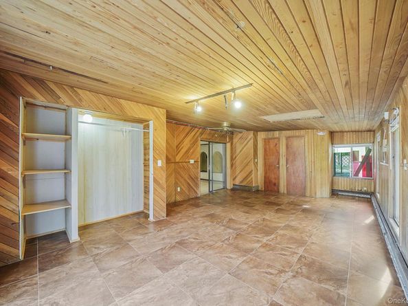 56 Matsunaye Drive, Medford NY 11763