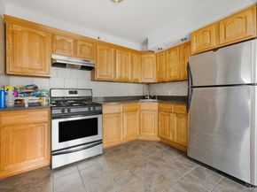 8754 110th Street, Richmond Hill NY 11418