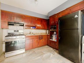 8754 110th Street, Richmond Hill NY 11418