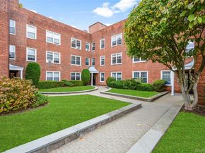 1815 Palmer Avenue 1R, Larchmont NY 10538