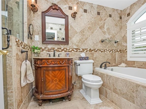 74 Loop Drive, Sayville NY 11782