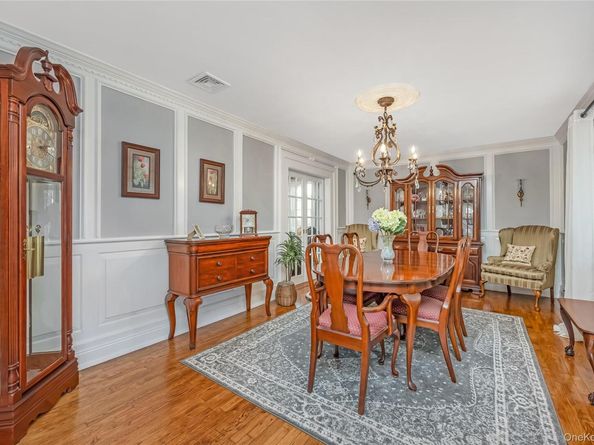 74 Loop Drive, Sayville NY 11782