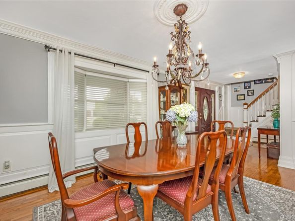 74 Loop Drive, Sayville NY 11782