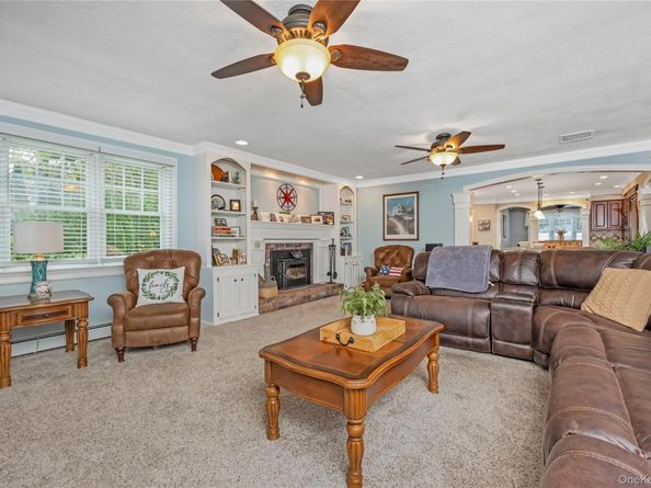 74 Loop Drive, Sayville NY 11782