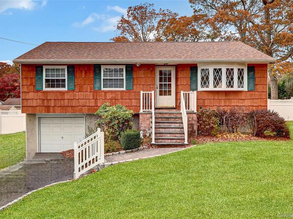 70 Blue Point Road, Selden NY 11782