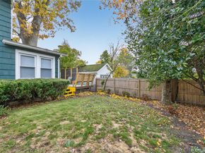 26 W 5th Street, Locust Valley NY 11560