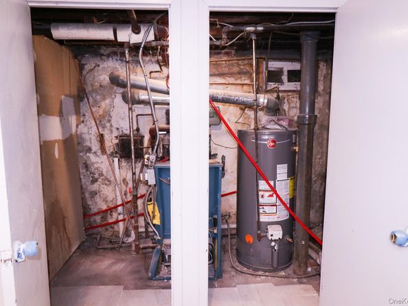 11546 220th Street, Cambria Heights NY 11411