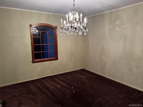 55 Constellation Road, Levittown NY 11756