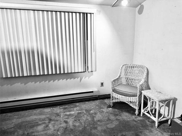 55 Constellation Road, Levittown NY 11756