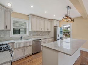 87 Sobro Avenue, Valley Stream NY 11580