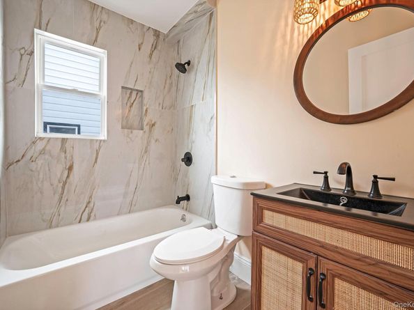 87 Sobro Avenue, Valley Stream NY 11580