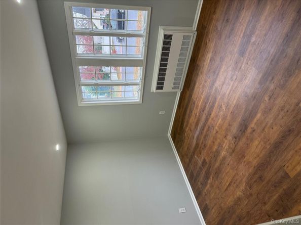 1536 5th Street, West Babylon NY 11704