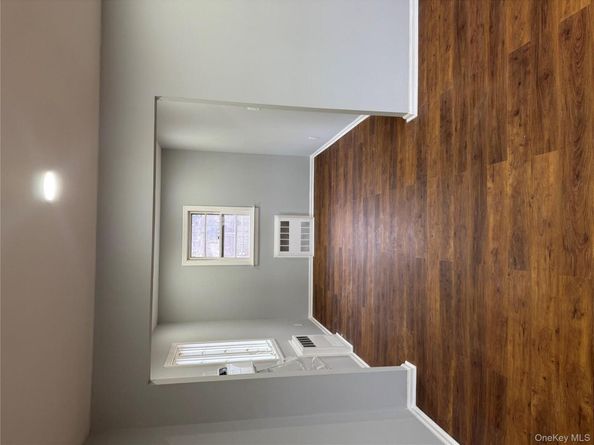 1536 5th Street, West Babylon NY 11704