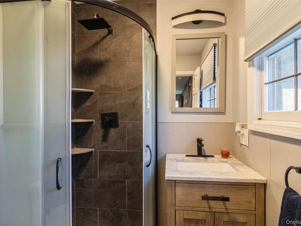 68 Oleeta Road, Mount Sinai NY 11766