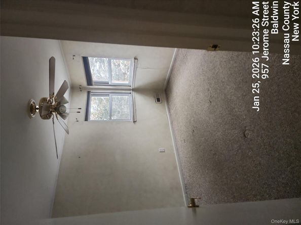 957 Jerome Street, Baldwin Harbor NY 11510