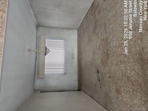 957 Jerome Street, Baldwin Harbor NY 11510