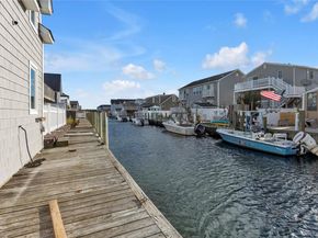 803 S 7th Street, Lindenhurst NY 11757