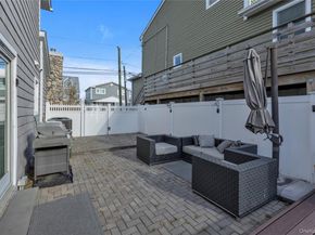 803 S 7th Street, Lindenhurst NY 11757