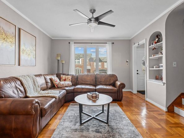 7338 52nd Road, Maspeth NY 11378