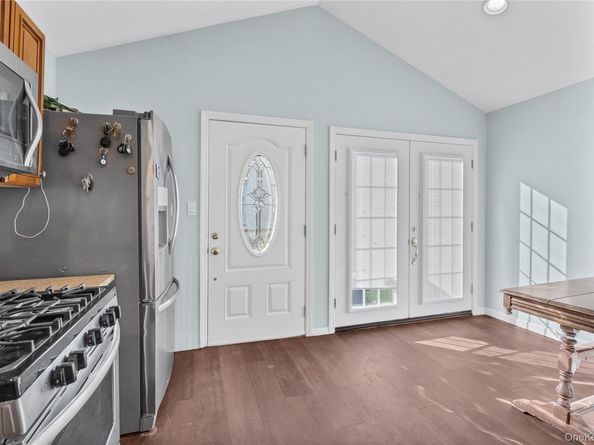 81 Fairground Avenue, Huntington Station NY 11746