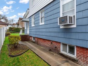 806 Clintonville Street, Whitestone NY 11357