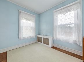 806 Clintonville Street, Whitestone NY 11357