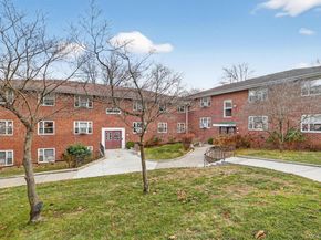 10 Dehaven Drive 2D, Yonkers NY 10703