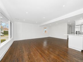 2874 Hempstead Lane, Wantagh NY 11793