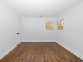 2874 Hempstead Lane, Wantagh NY 11793