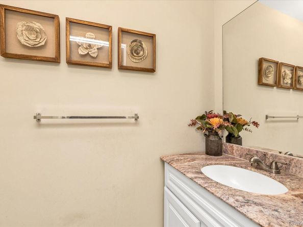 1027 Jerusalem Avenue 121, Uniondale NY 11553