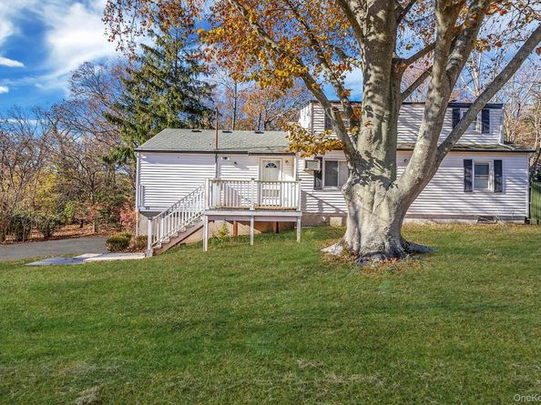 10 Sylvan Lane, Miller Place NY 11764