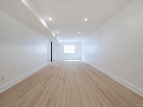 480 Ackerly Pond Lane, Southold NY 11971