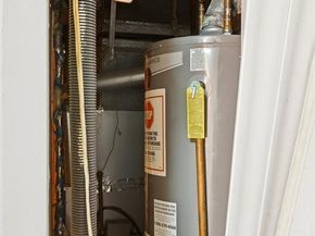 8747 139th Street, Jamaica NY 11435