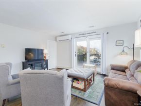 38 Manhasset Road, Sound Beach NY 11789