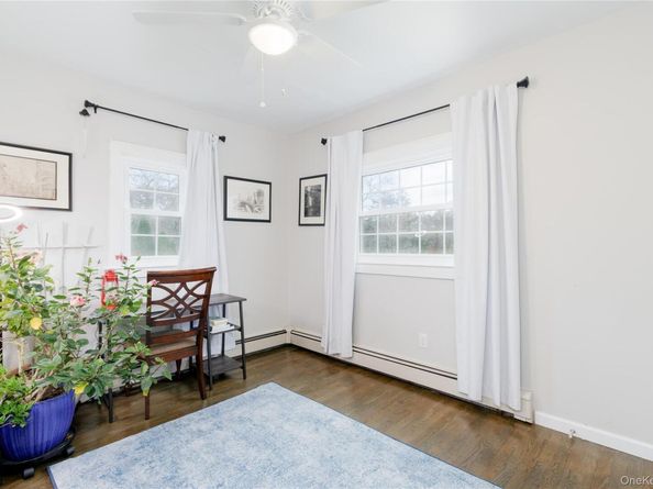 38 Manhasset Road, Sound Beach NY 11789